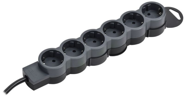 Удлинитель STANDARD У06 6 мест 3м 3х1.5кв.мм 16А черн. IEK 695050