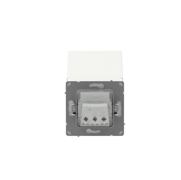 Розетка силовая KANT IP44 2P+E защ. шторки с крышкой бел. магнолия DKC 7000013