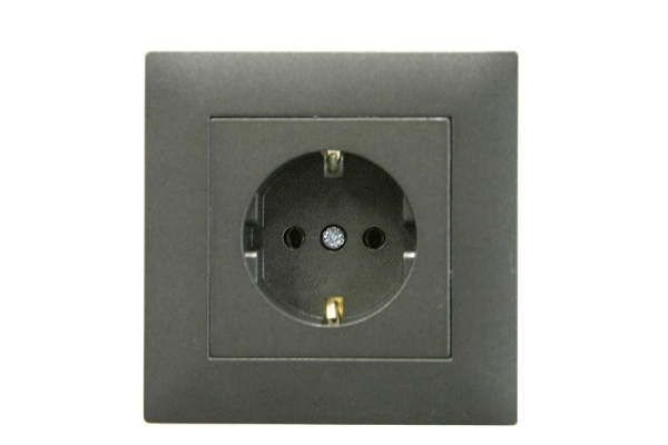 Розетка 1-м Karea RIZZ STAR с заземл. дым. металлик Makel 88050028