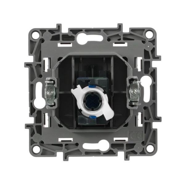 Розетка компьютерная СП Etika RJ45 кат.6 UTP алюм. IEK 672453