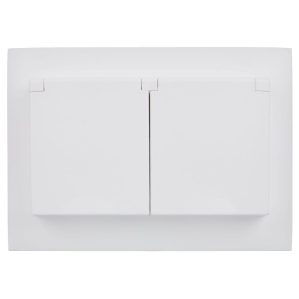 Розетка 2-м SKANDY 16А IP44 с крышкой в сборе SK-R12W арктич. бел. IEK SK-R26-16-44-K01-F
