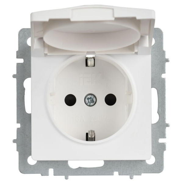 Розетка BRITE РСбш10-3-БрАБ 16А IP20 с заземл. защ. шторки с крышкой механизм арктич. бел. IEK BR-R16-16-K91