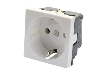 Розетка 2К+З немецкий стандарт 45х45мм бел. Eurolan 16V-10-04WT