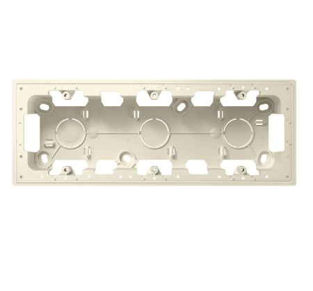 Коробка 3-м ОП Simon24 сл. кость Simon 2400753-031