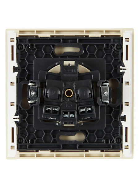 Розетка СП FORTE&PIANO FP415 16А с заземл. защ. шторки винт. крепл. ваниль IEK FP-R14-16-K10