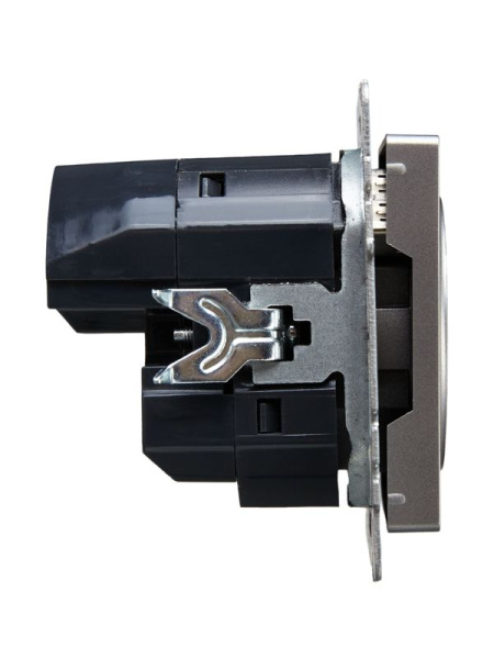 Розетка BRITE РЮш11-1-БрС 16А с USB A+C 18Вт с заземл. защ. шторки механизм сталь IEK BR-R14-16-U22-018-K46