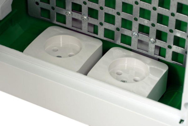 Корпус встраиваемый City9 Box IT 3 ряда 36мод. 2 розетки с прозр. дверцей SE EZ9E312S2FIT