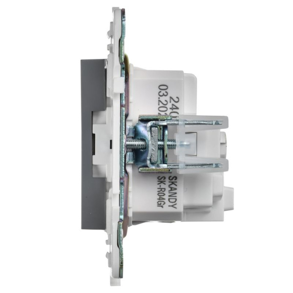 Розетка SKANDY 16А с заземл. защ. шторки SK-R04Gr сер. IEK SK-R14-16-K03