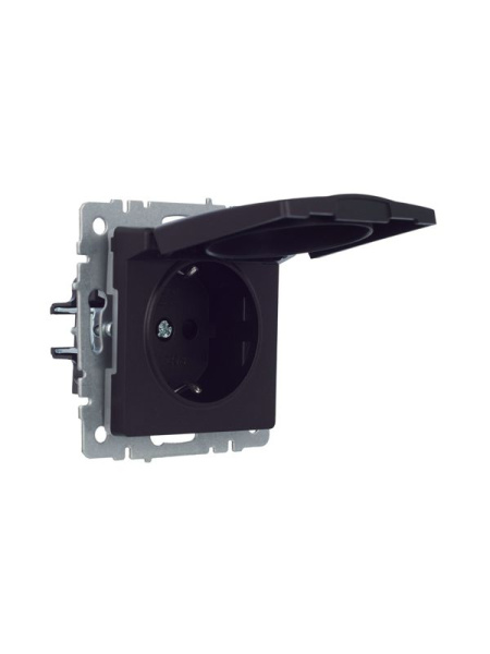 Розетка BRITE РСбш10-3-44-БрЧ 16А IP44 с заземл. защ. шторки с крышкой механизм черн. IEK BR-R16-16-44-K02