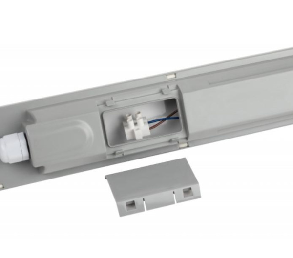 Светильник светодиодный SPP-211-0-40K-048 48Вт 4000К IP65 1200мм матов. Эра Б0069204
