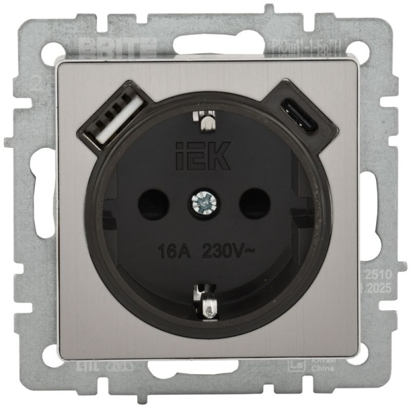 Розетка 1-м СП BRITE РЮш11-1-БрГН 16А IP20 с USB A+C 18Вт с заземл. защ. шторки механизм метал. хром/никель IEK BR-R14-16-U22-018-M-K23
