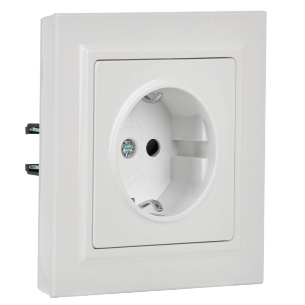 Розетка BRITE РСР14-1-0-БрБ 16А в сборе с заземл. защ. шторки бел. IEK BR-R14-16-K01-F