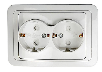Розетка 2-м CLASSICO защ. шторки с заземл. 2128x бел. ASD / IN HOME 4690612000985