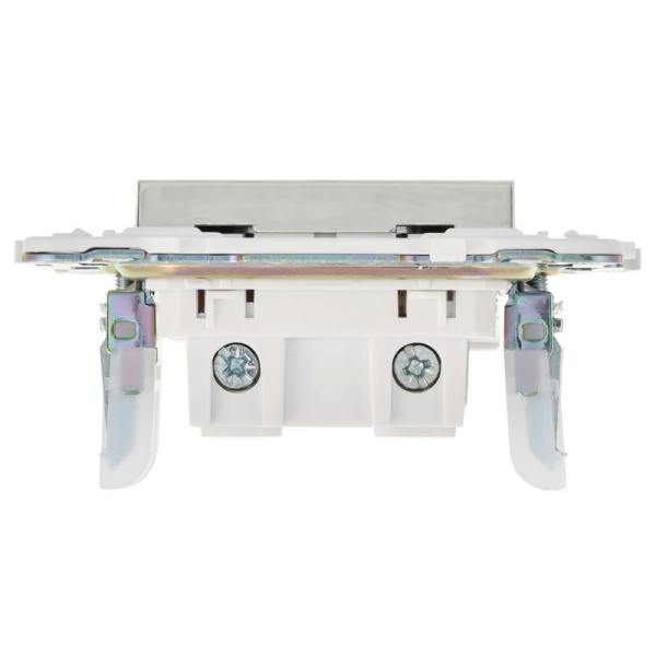 Розетка SKANDY 10А без заземл. без защ. шторок SK-R02N никель IEK SK-R10-10-K50
