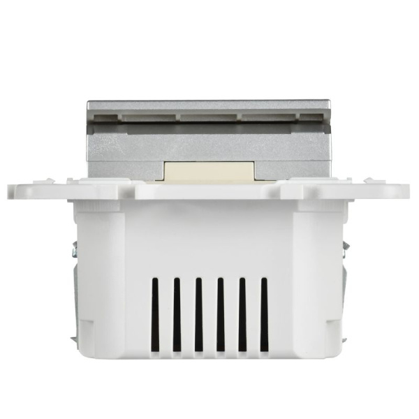 Выключатель карточный SKANDY 30А SK-V15S серебр. IEK SK-V11-0-10-K23
