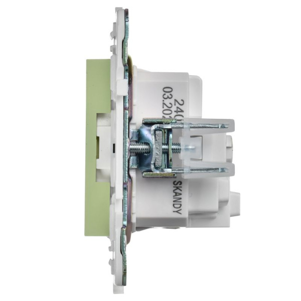 Розетка SKANDY 16А с заземл. без защ. шторок SK-R05G мятный IEK SK-R11-16-K06