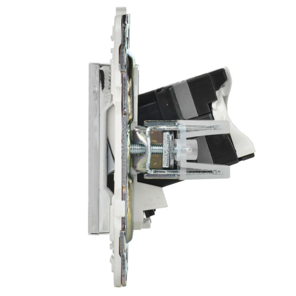 Розетка компьютерная двойн. RJ45 кат.5E SKANDY SK-K03N никель IEK SK-K20-1-K50