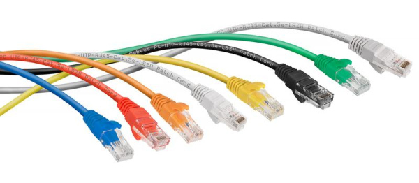 Патч-корд U/UTP кат.5E PC-UTP-RJ45-Cat.5e-0.3m-WH-LSZH 2хRJ45/8p8c неэкранир. LSZH 0.3м бел. Cabeus 9487c