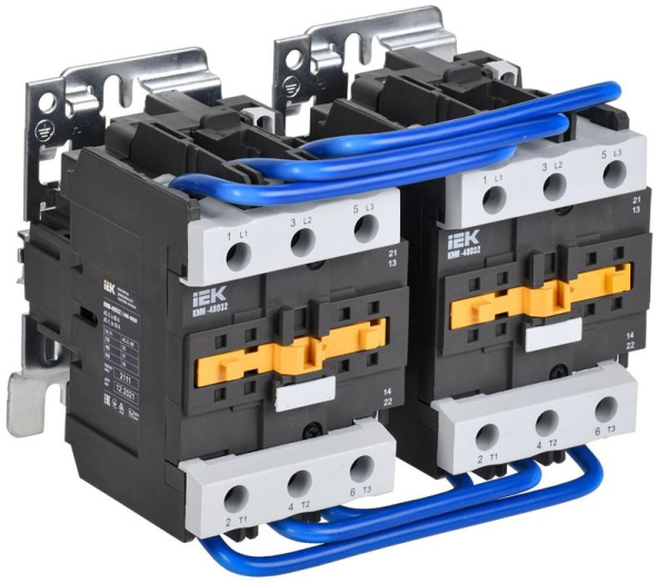 Контактор КМИ-48032 реверс 80А 230В/АС3 2НО 2НЗ KARAT IEK KKM43-080-230-22-1